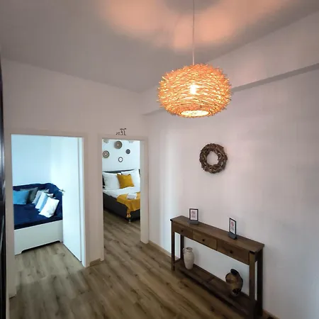 Bionatursuite Kortum1745, Hbf, Bermuda3eck, Musikforum, Starlight Express, Museum Apartmán Bochum